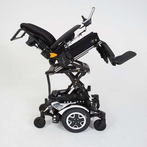 Крісло колісне з електроприводом Invacare TDX SP2 TDX SP2 фото