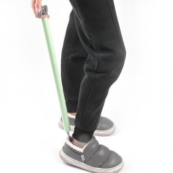 Допоміжне приладдя Dressing Stick для надягання верхнього одягу та взуття (без гумового наконечника) 03603 фото