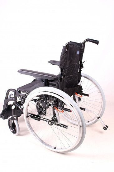 Середньоактивне крісло колісне Invacare Action 2 NG Action 2 NG фото